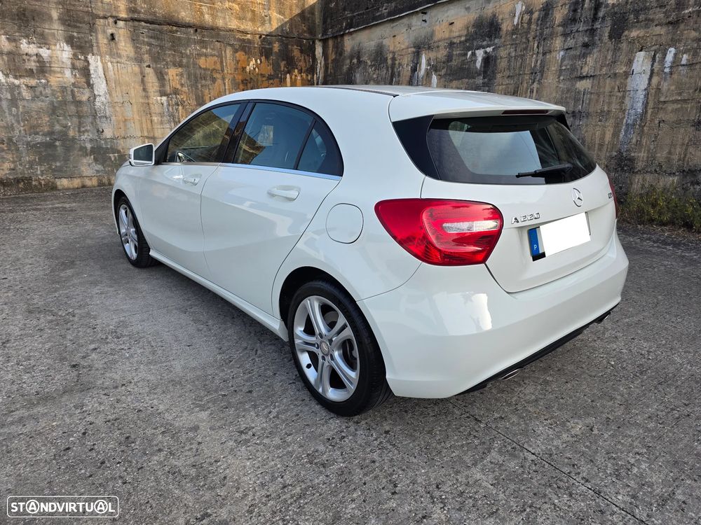 Mercedes-Benz A 220 CDI BE Urban Aut.113g - 4