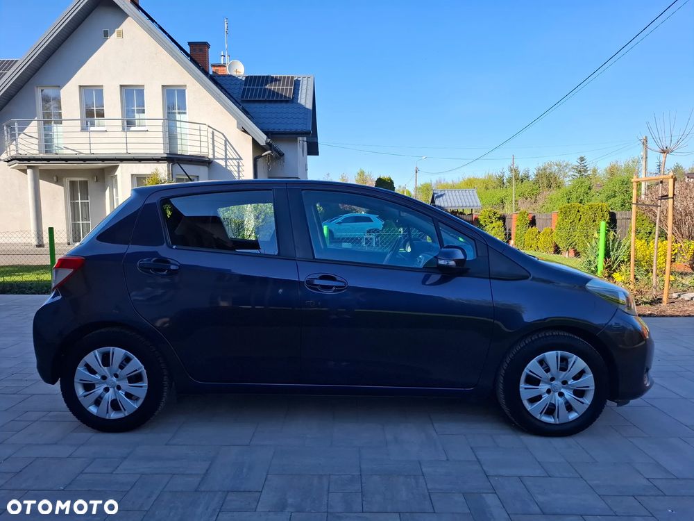 Toyota Yaris 1.33 Luna - 2