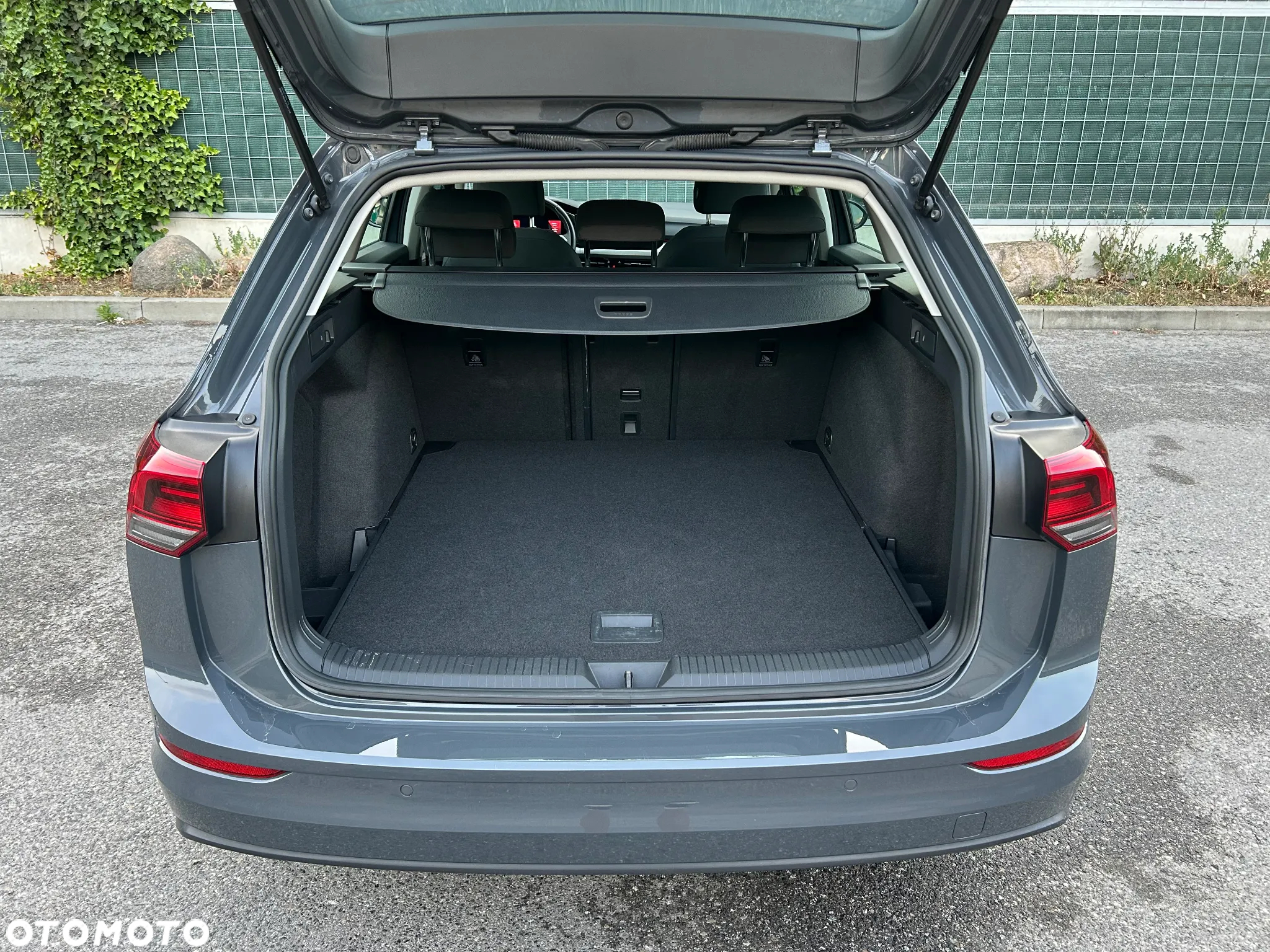 Volkswagen Golf VIII 2.0 TDI Life - 14