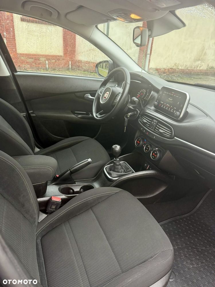 Fiat Tipo 1.4 T-Jet Business Line - 18