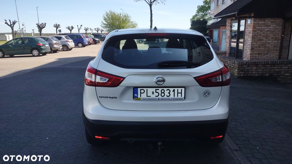 Nissan Qashqai 1.2 DIG-T Acenta EU6 - 6