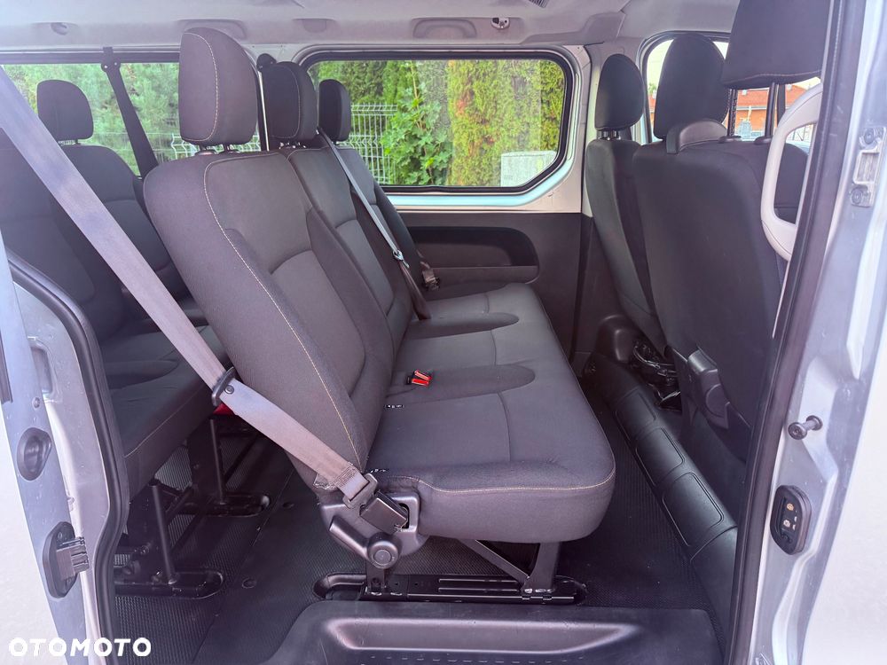 Renault Trafic - 22