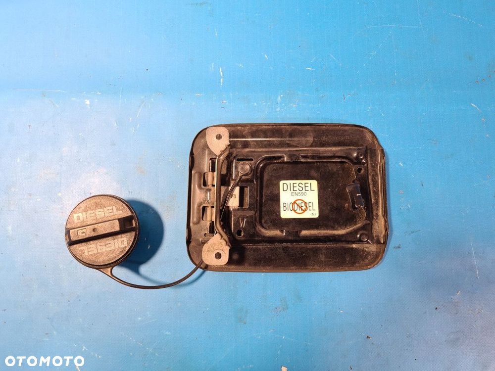 SUBARU OUTBACK III 2.0D KLAPKA WLEWU PALIWA - 3