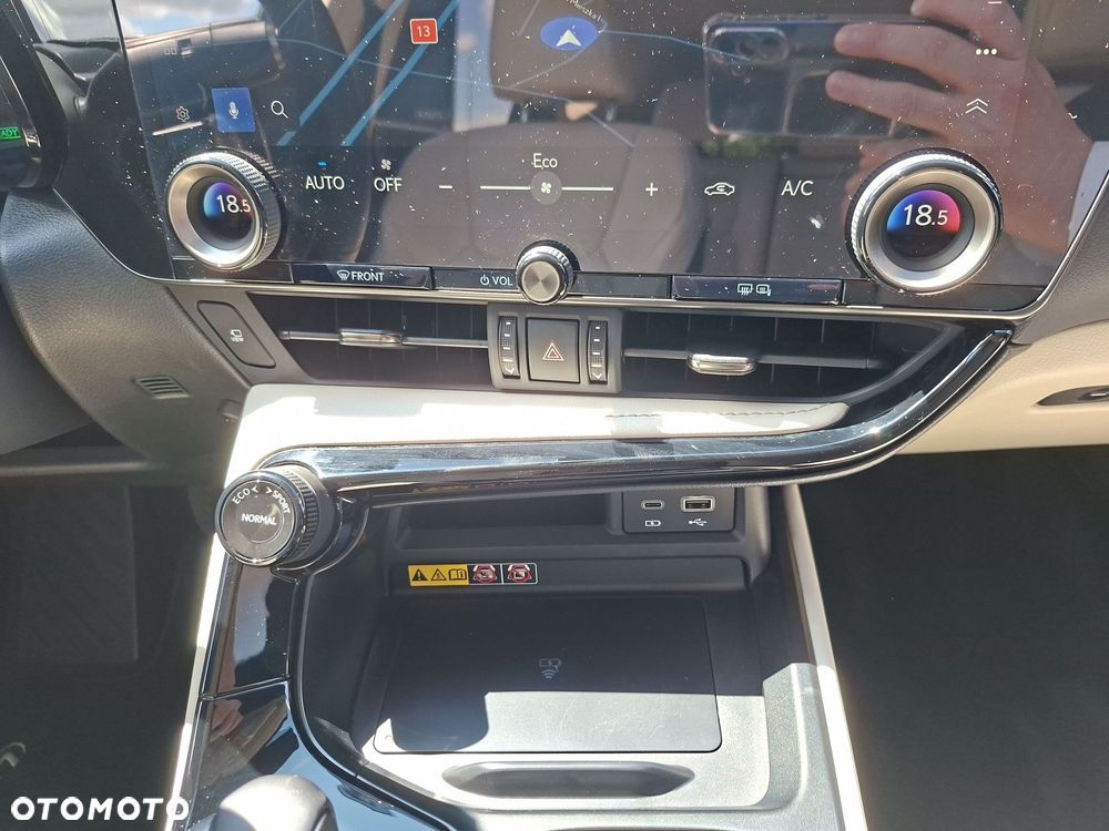 Lexus NX - 27