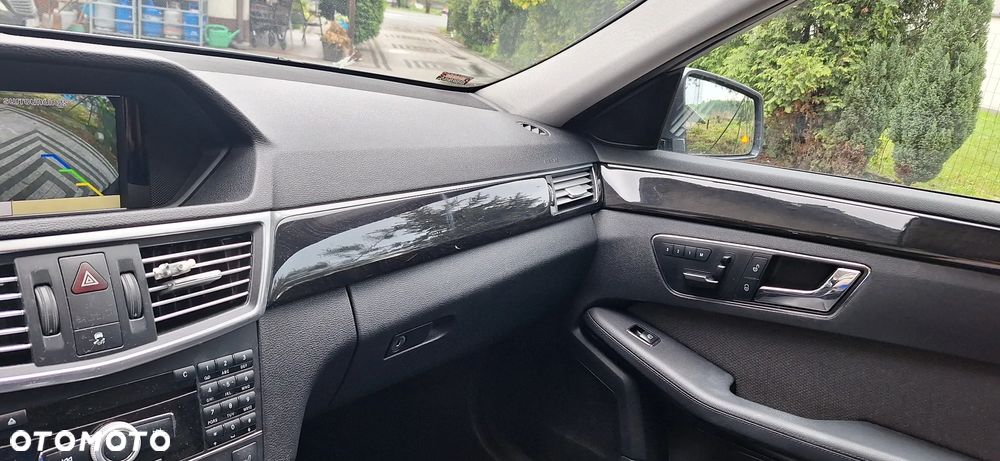 Mercedes-Benz Klasa E 350 CDI DPF BlueEFFICIENCY 7G-TRONIC Avantgarde - 10