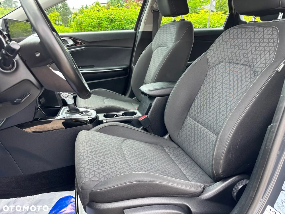 Kia Ceed 1.6 CRDi SCR L Business Line DCT - 26
