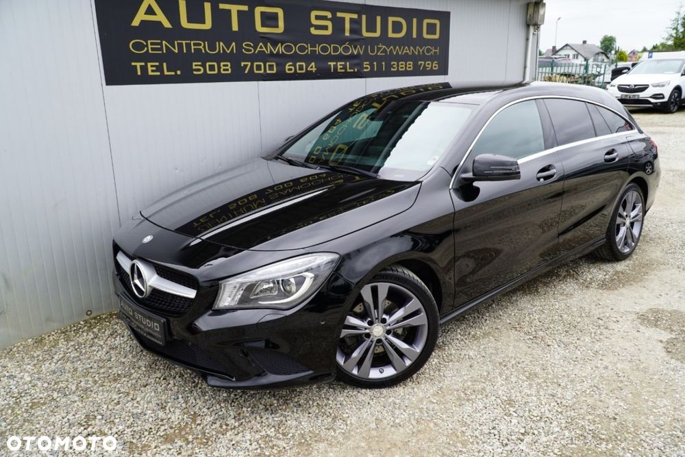 Mercedes-Benz CLA 200 UrbanStyle Edition - 32