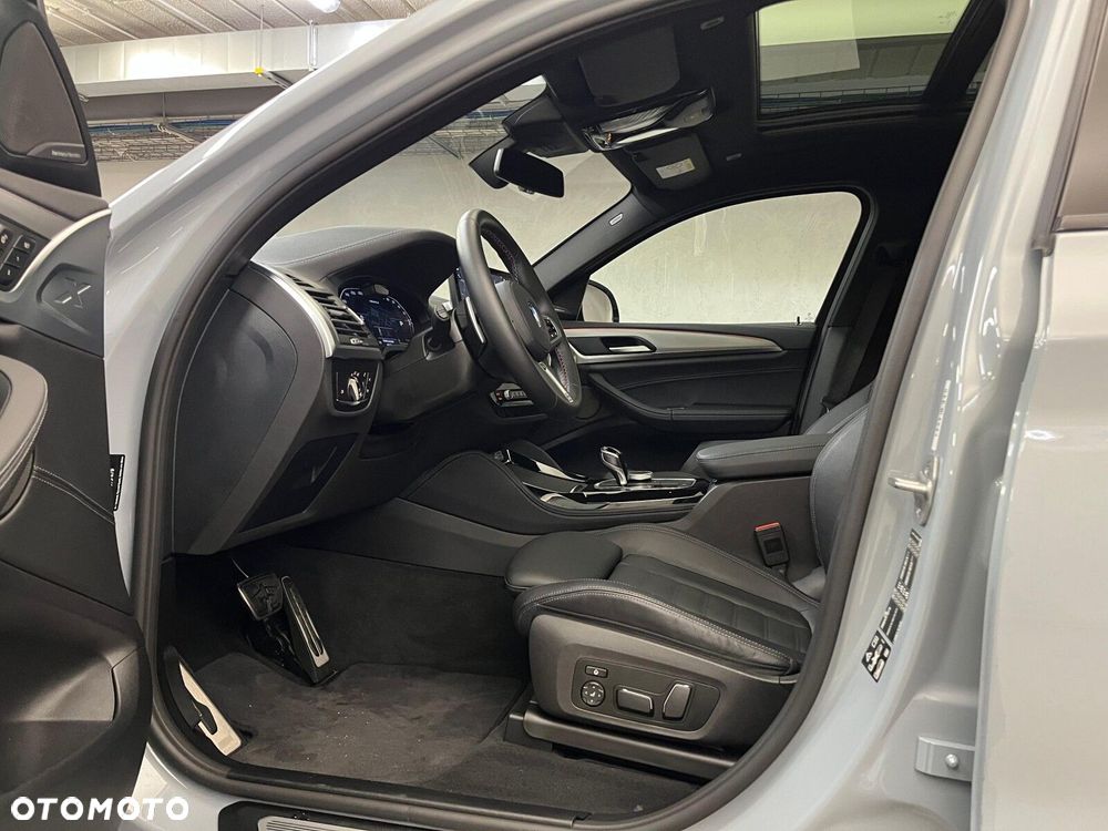 BMW X4 - 15
