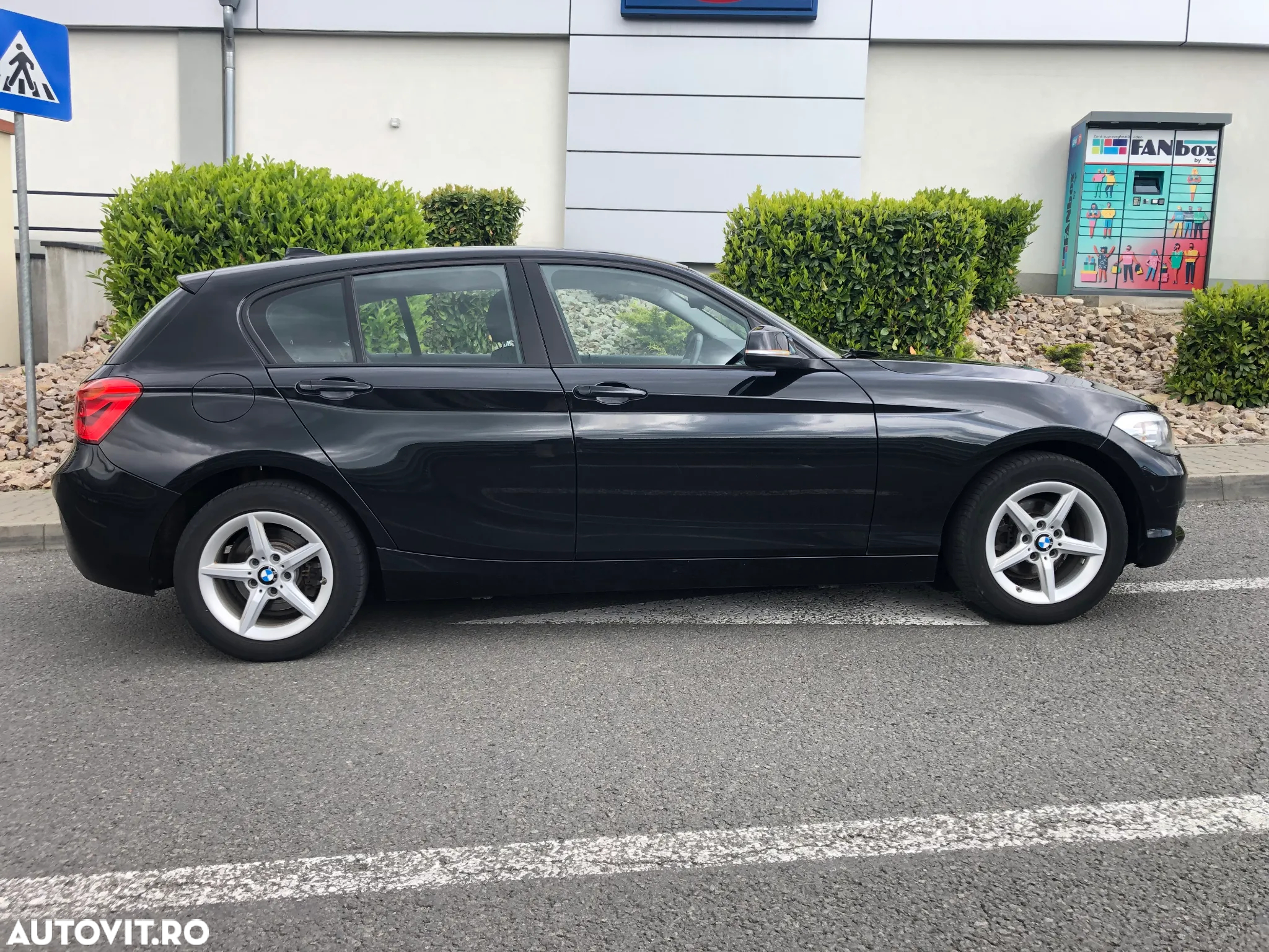 BMW Seria 1 116i - 4