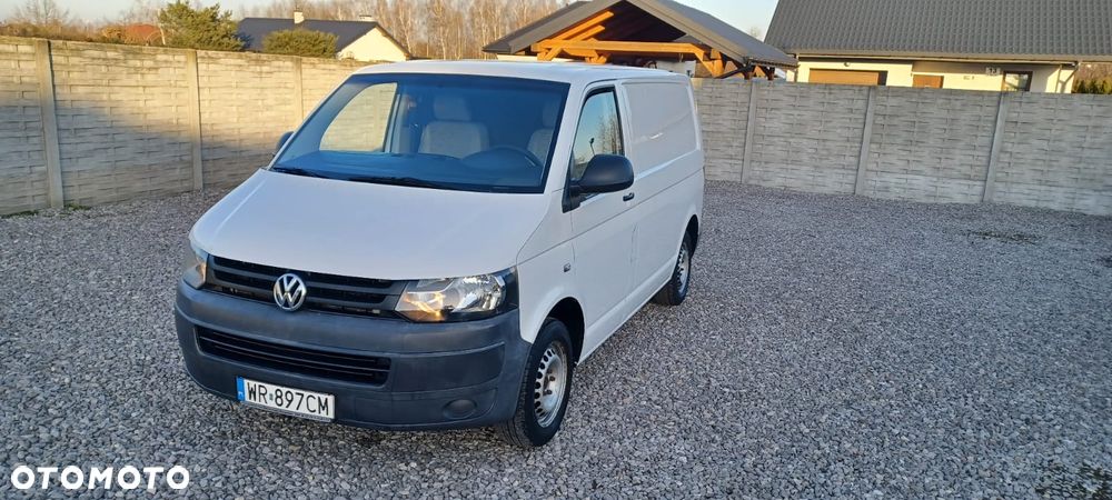 Volkswagen Transporter - 1