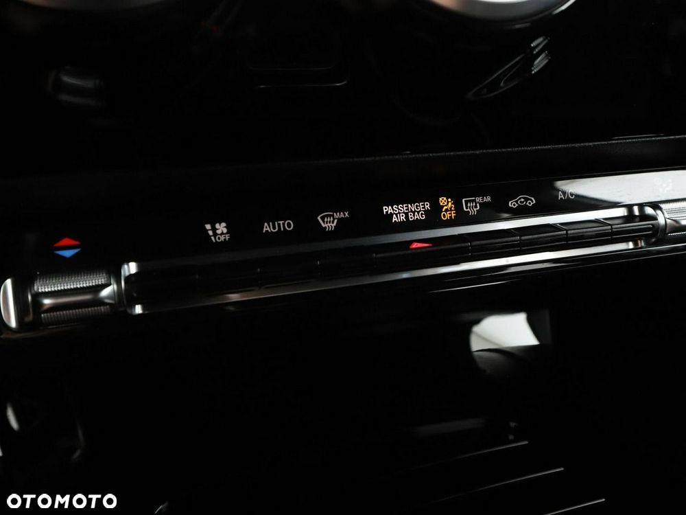 Mercedes-Benz Klasa A 200 d 8G-DCT Progressive - 30