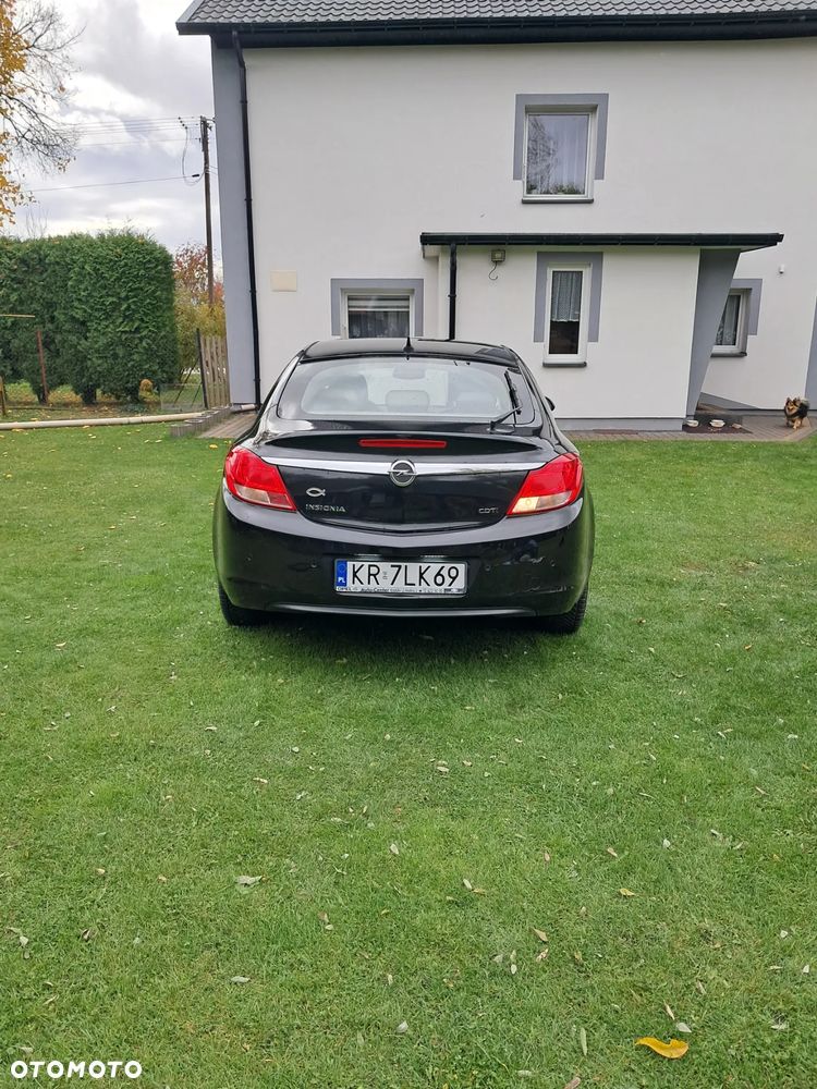 Opel Insignia 2.0 CDTI - 10