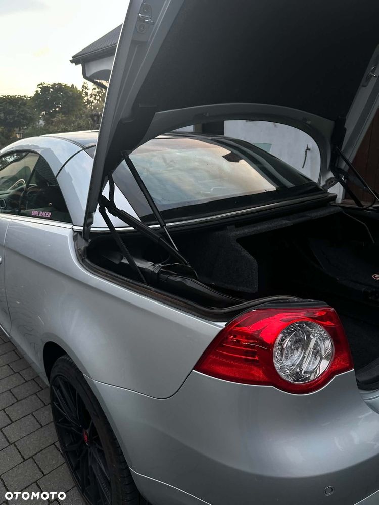 Volkswagen Eos - 4