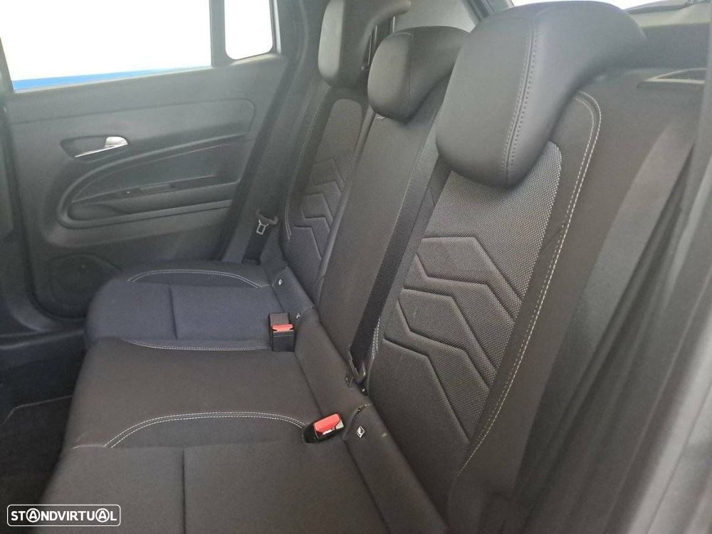 Jeep Avenger 1.2 GSE T3 Altitude - 10