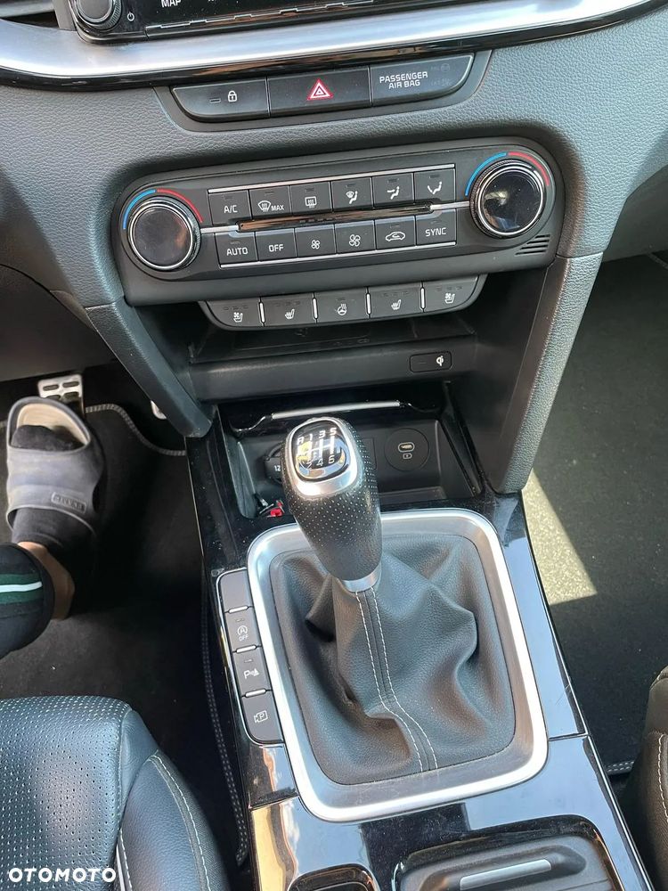 Kia Ceed 1.5 T-GDI GT-Line - 14