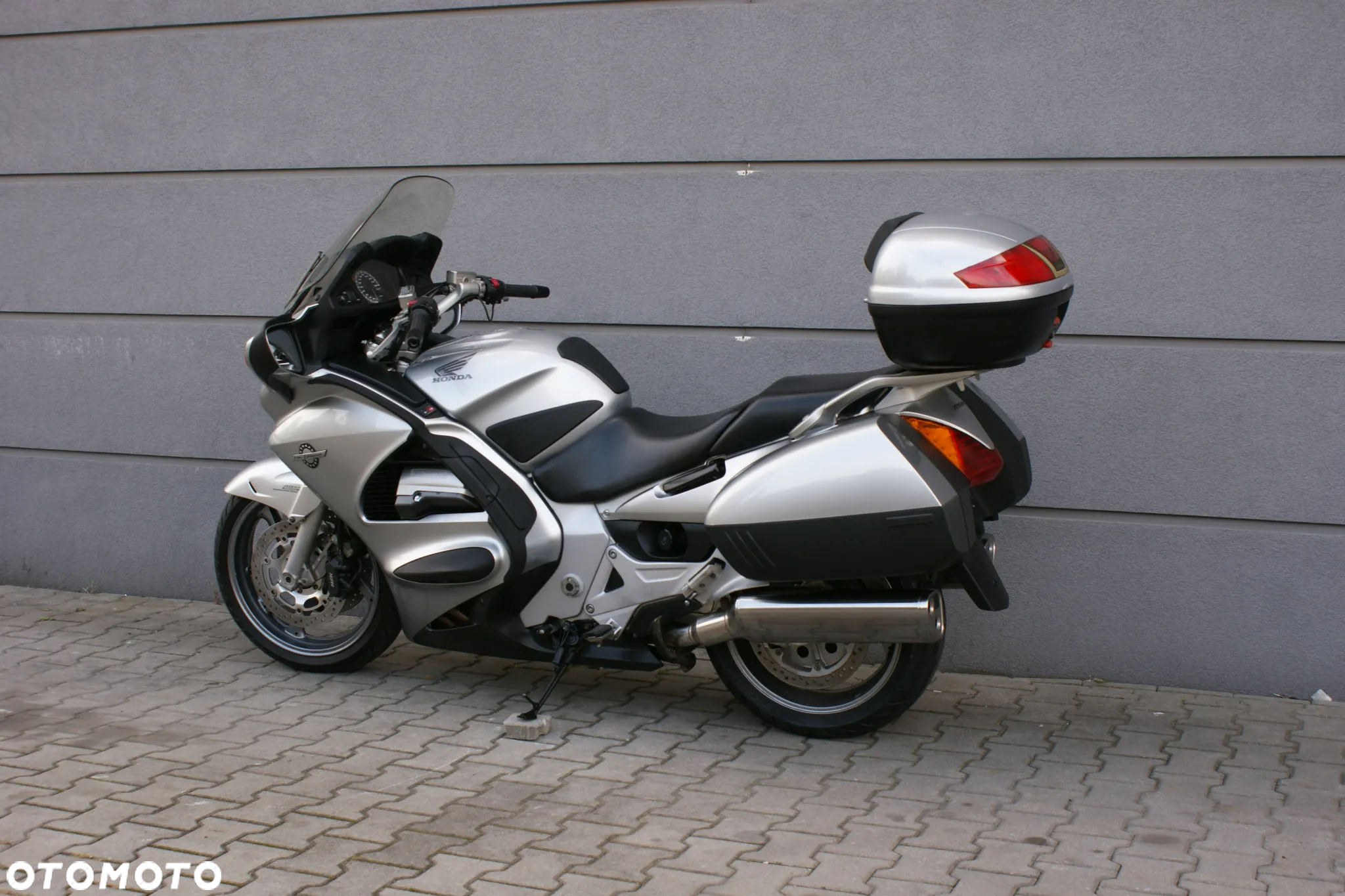 Honda ST - 3