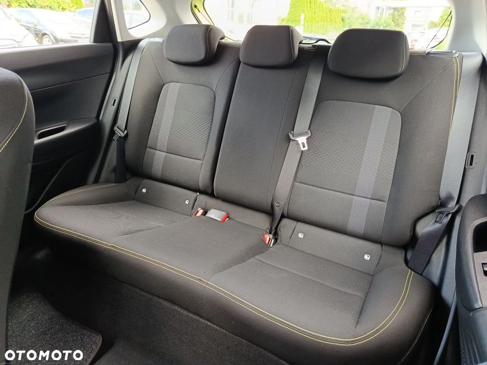 Hyundai i20 1.2 Modern - 11