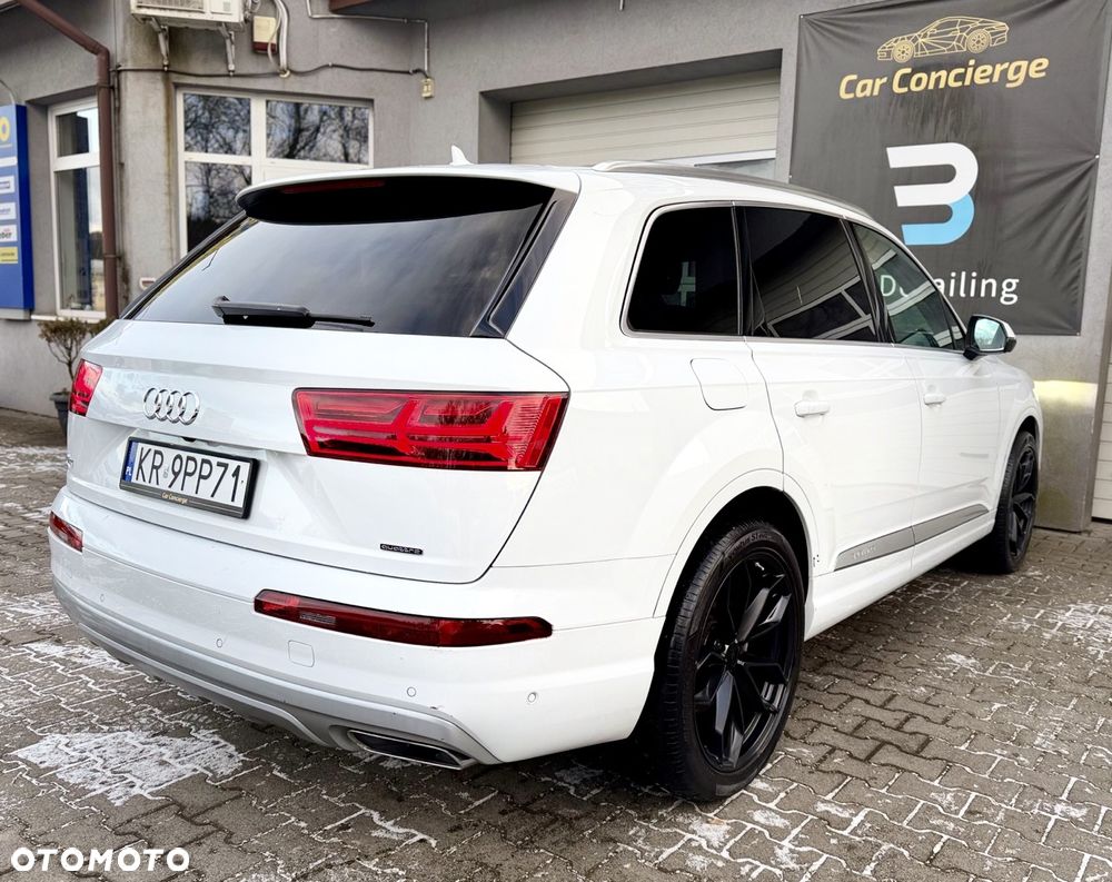 Audi Q7 3.0 TDI ultra Quattro Tiptronic - 6