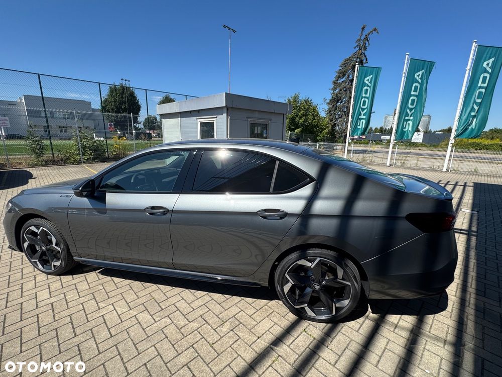 Skoda Superb 2.0 TSI Sportline DSG - 4