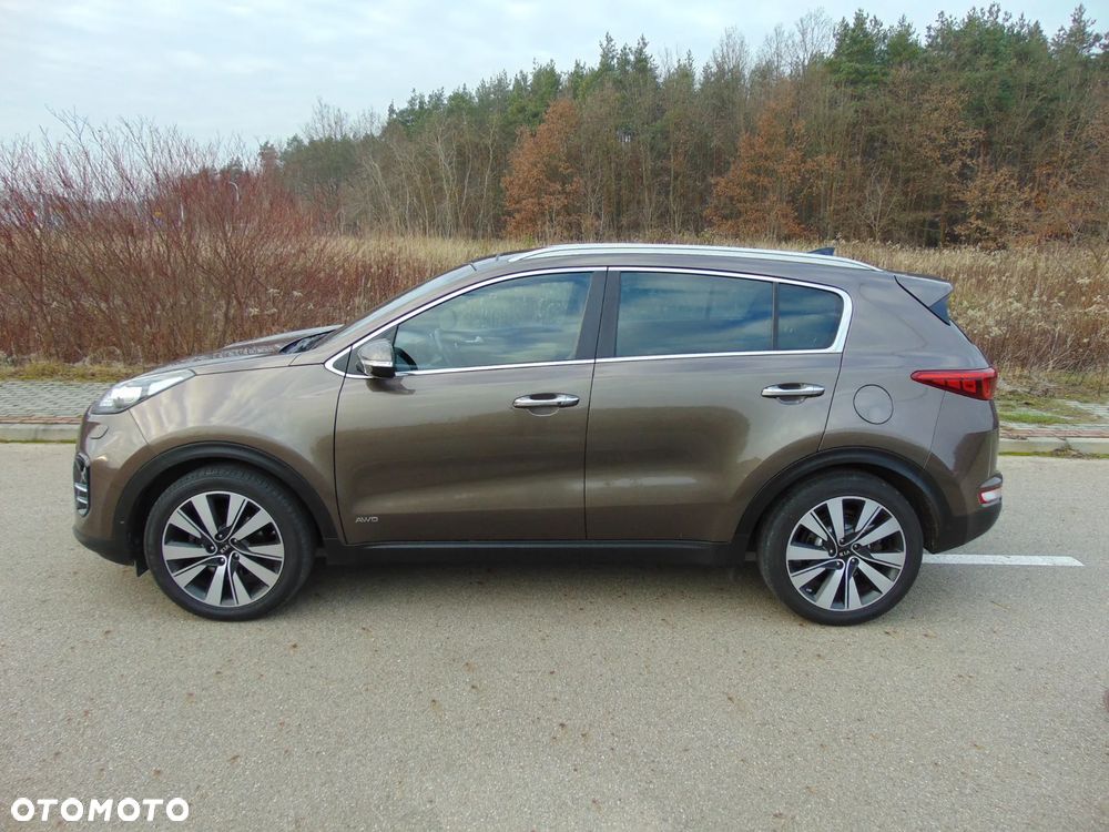 Kia Sportage 2,0 CRDI AWD Platinum - 5