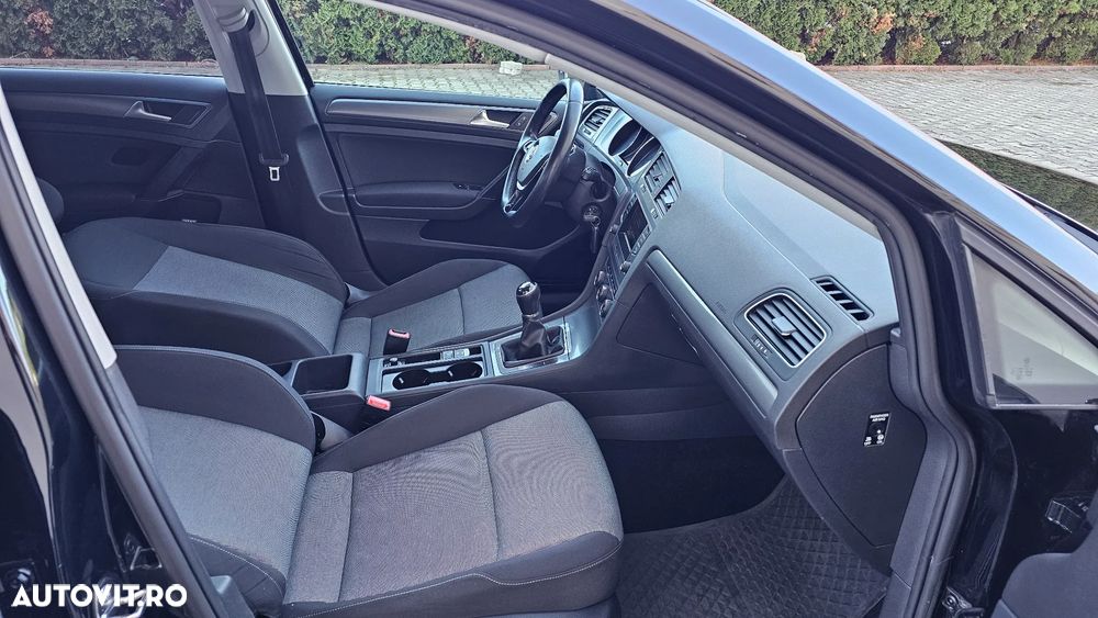 Volkswagen Golf 1.2 TSI BlueMotion Technology Comfortline - 14