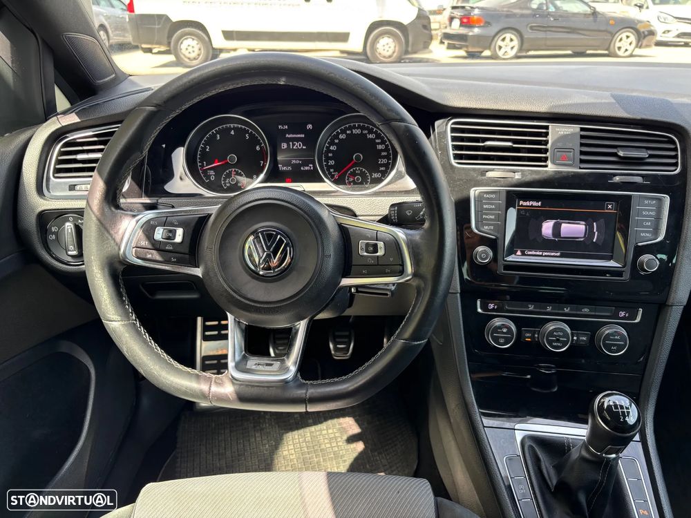 VW Golf 1.2 TSi R-Line - 11