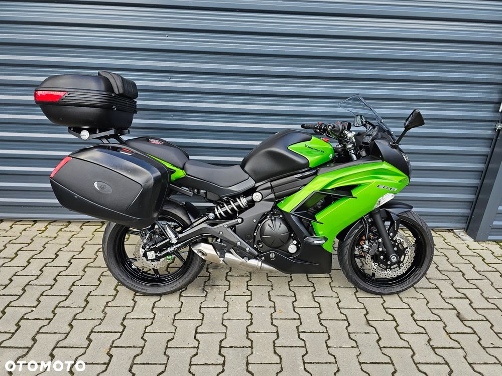 Kawasaki ER - 2