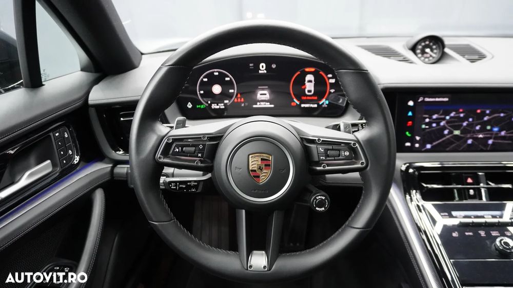 Porsche Panamera 4 - 15