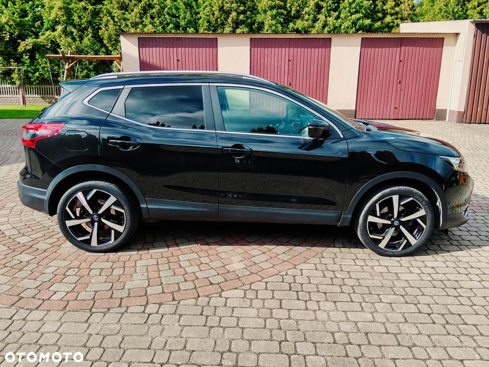 Nissan Qashqai 1.6 DCi 4x4 Tekna - 3