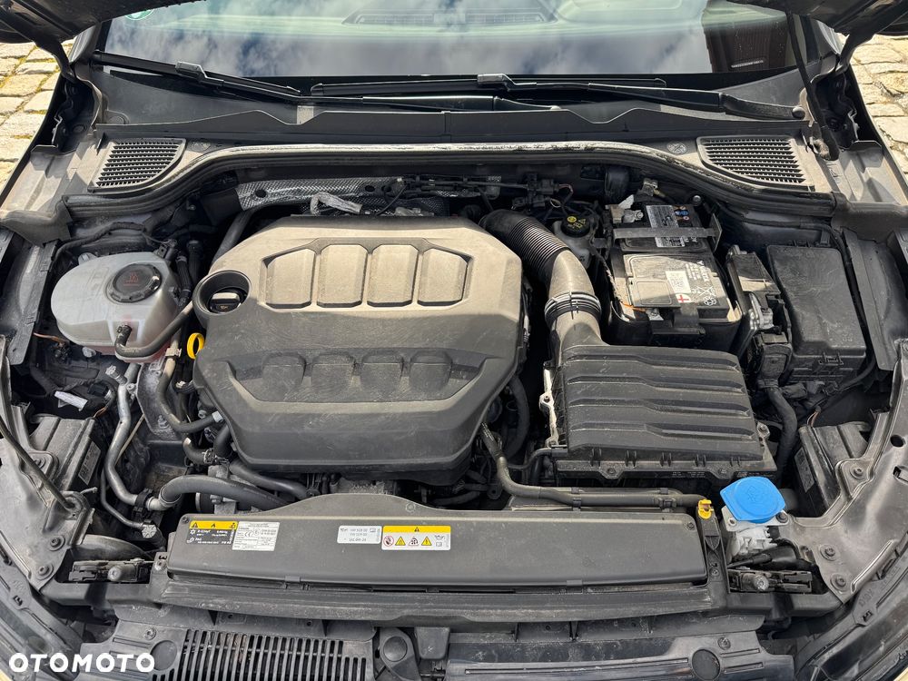 Volkswagen Golf 2.0 TSI OPF DSG R-Line - 14