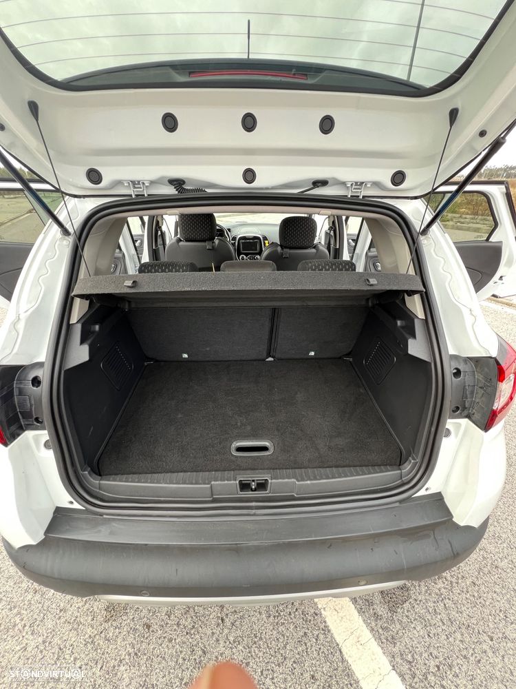Renault Captur 0.9 TCE Exclusive - 28