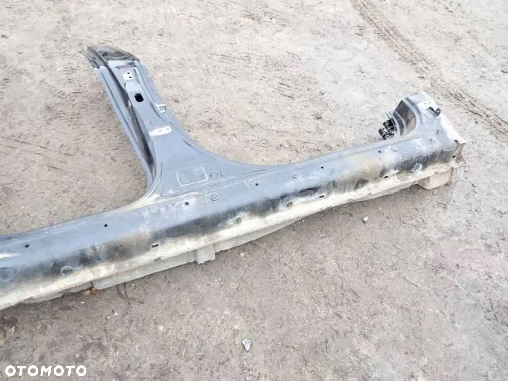 próg prawy mitsubishi asx 10-17 r. - 2