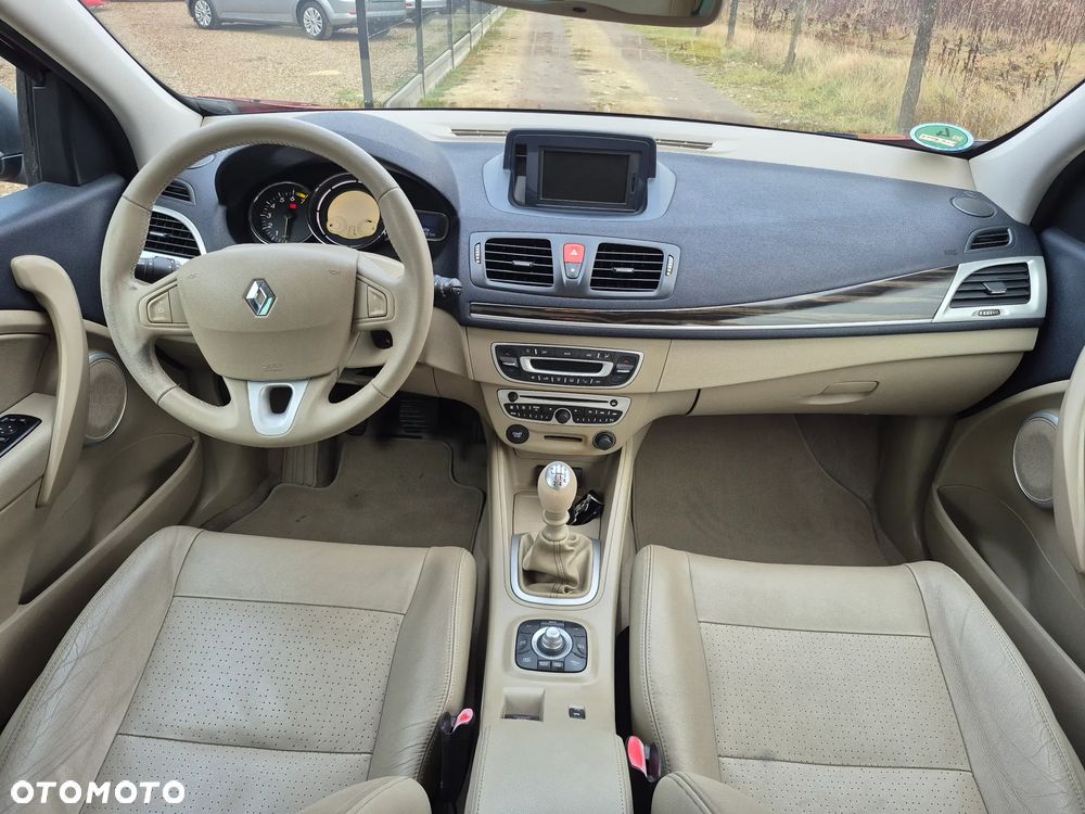 Renault Megane TCe 130 Night and Day - 6