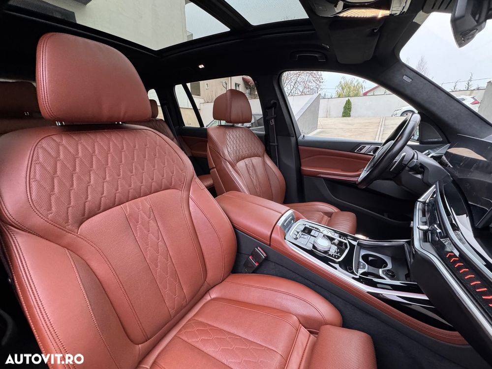 BMW X7 xDrive40d - 28