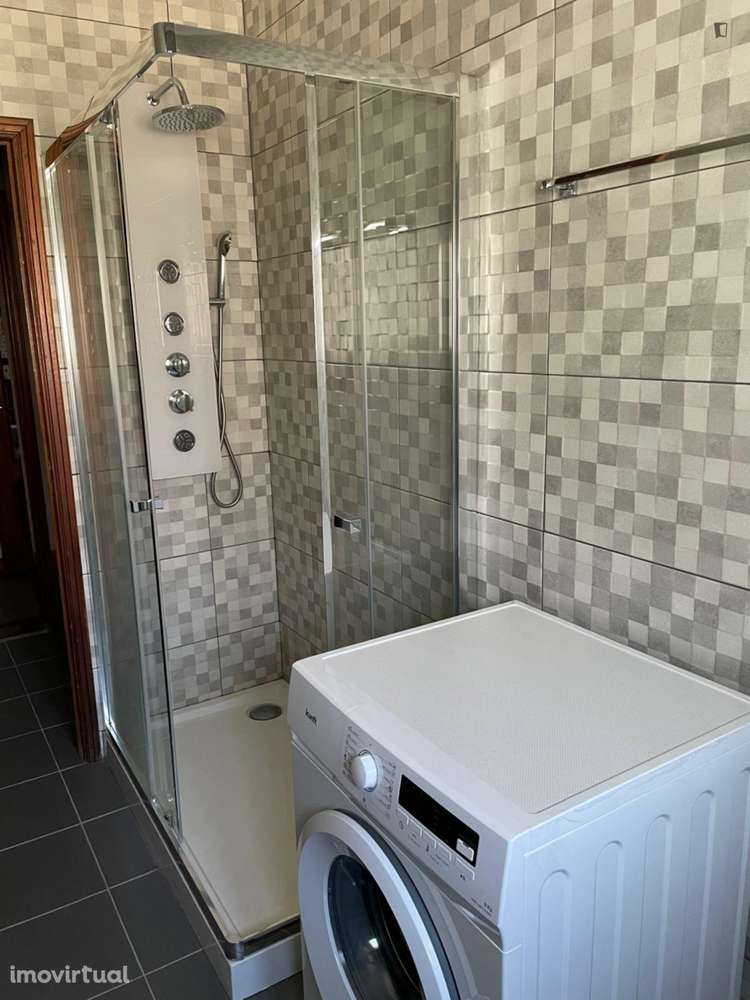 Apartamento com 3 quartos - localizado em Lisbon - Grande imagem: 5/11