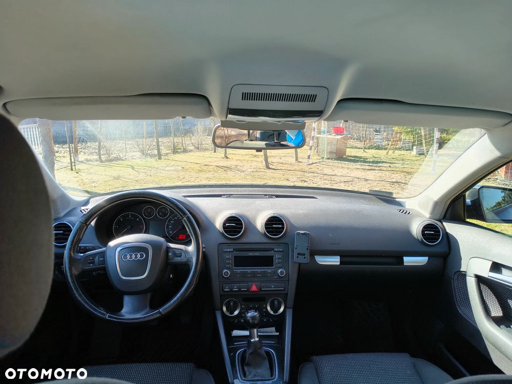 Audi A3 Sportback - 8