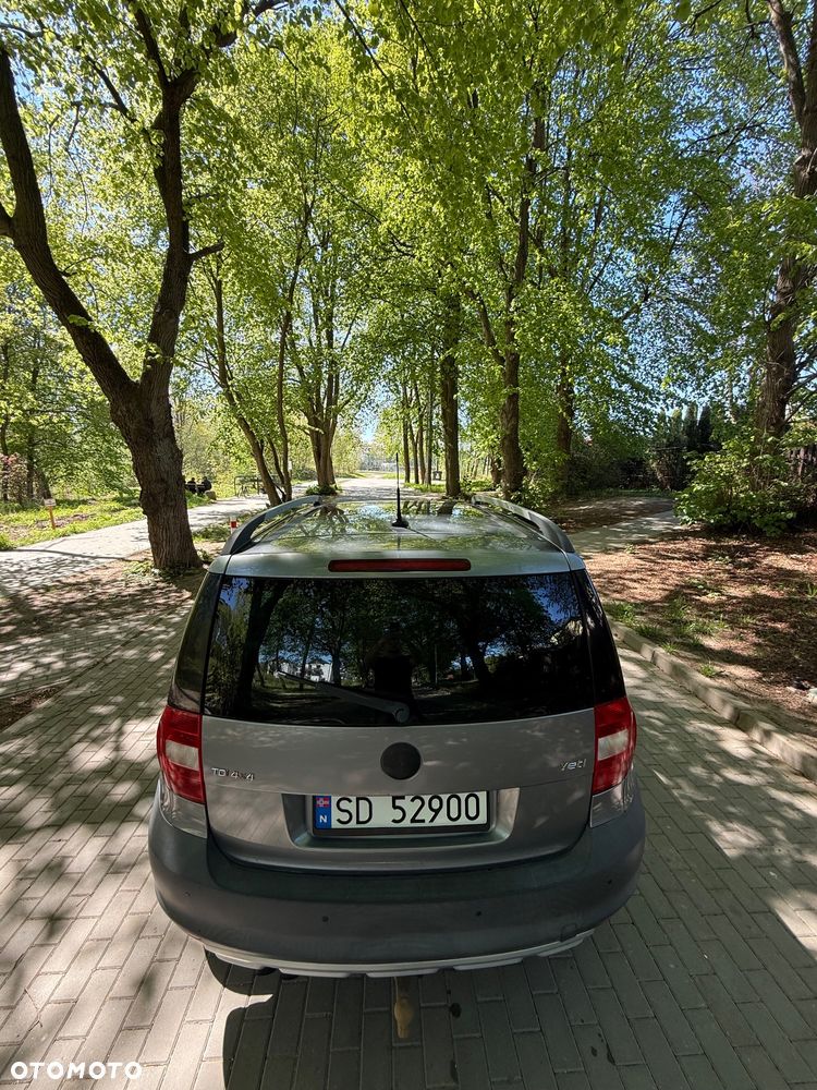Skoda Yeti 2.0 TDI DPF 4x4 Adventure DSG - 7