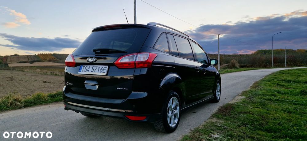 Ford Grand C-MAX - 3
