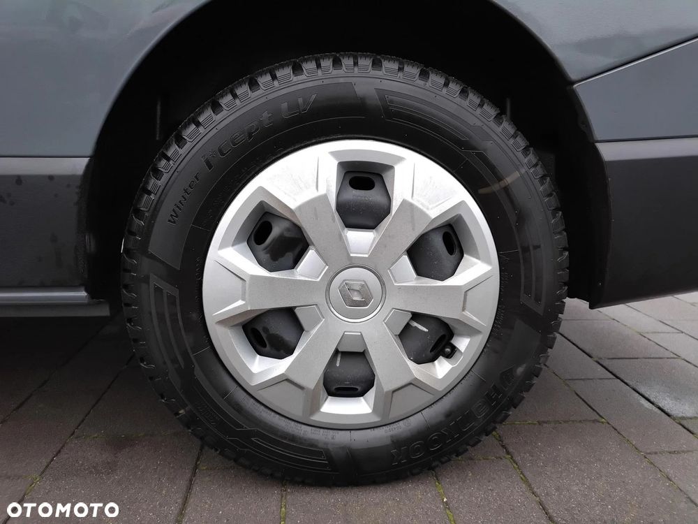 Renault Trafic - 28