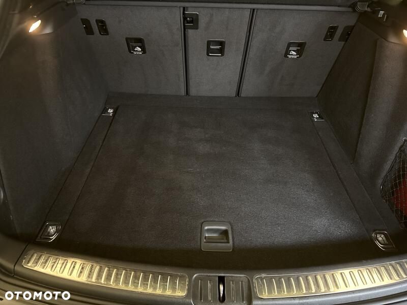 Porsche Macan Standard - 23