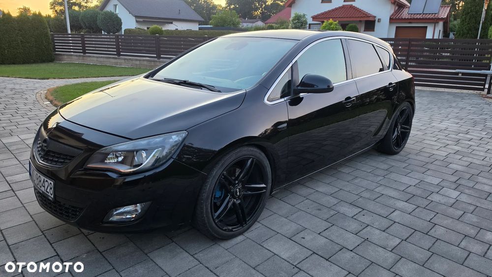 Opel Astra 1.6 Turbo - 6