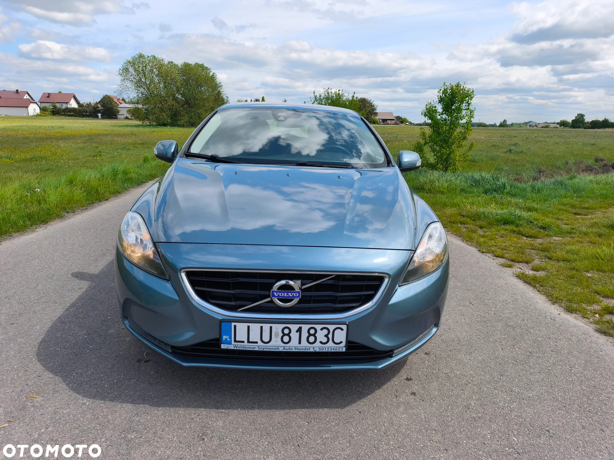 Volvo V40 D2 Momentum - 2