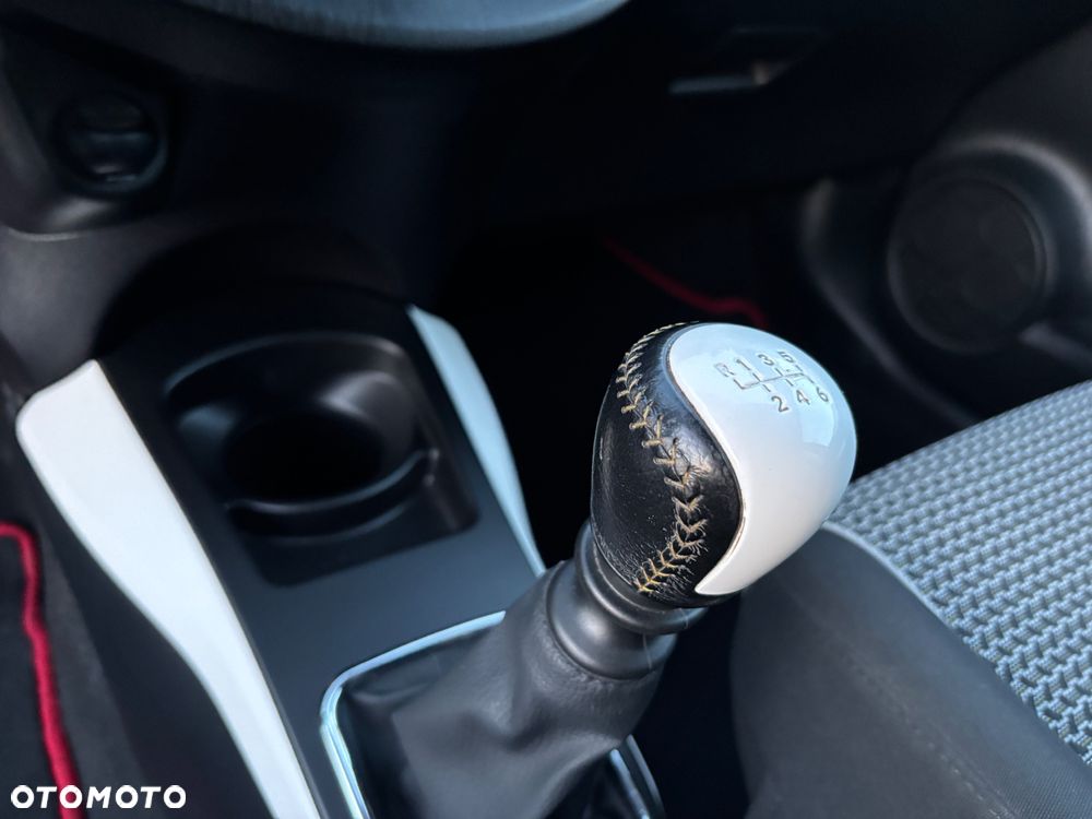 Toyota Yaris 1.33 VVT-i Edition-S - 19