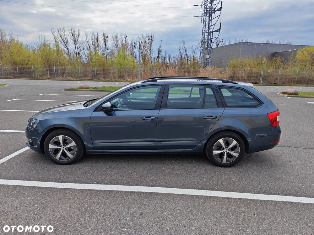 Skoda Octavia - 2
