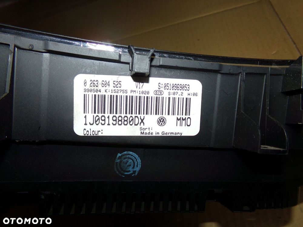 LICZNIK ZEGARY 1J0919880DX GOLF IV 1.9 SDI - 3