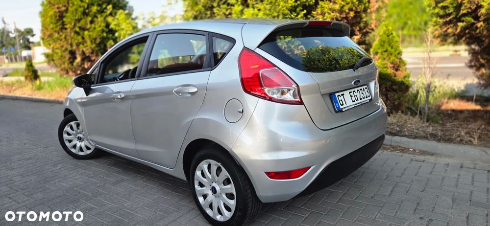 Ford Fiesta 1.25 Platinium X - 11