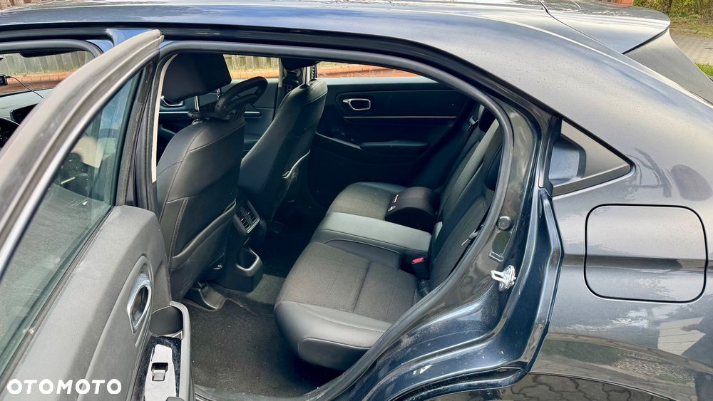 Honda HR-V 1.5 i-MMD Advance CVT - 16