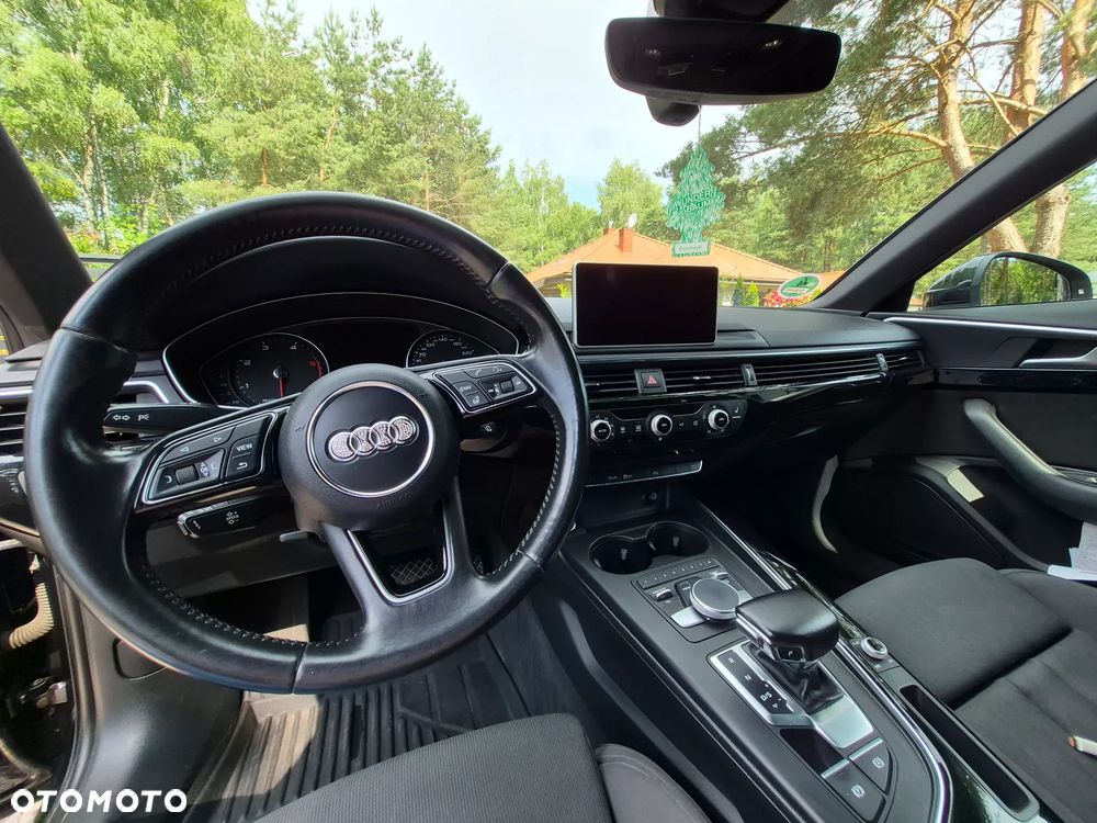Audi A4 Avant 2.0 TDI ultra S tronic sport - 18