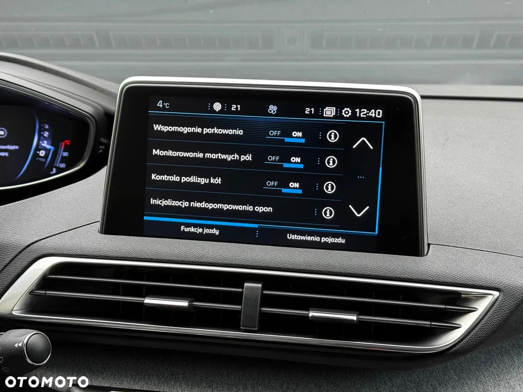 Peugeot 3008 BlueHDi 130 Stop & Start EAT8 Allure Pack - 21