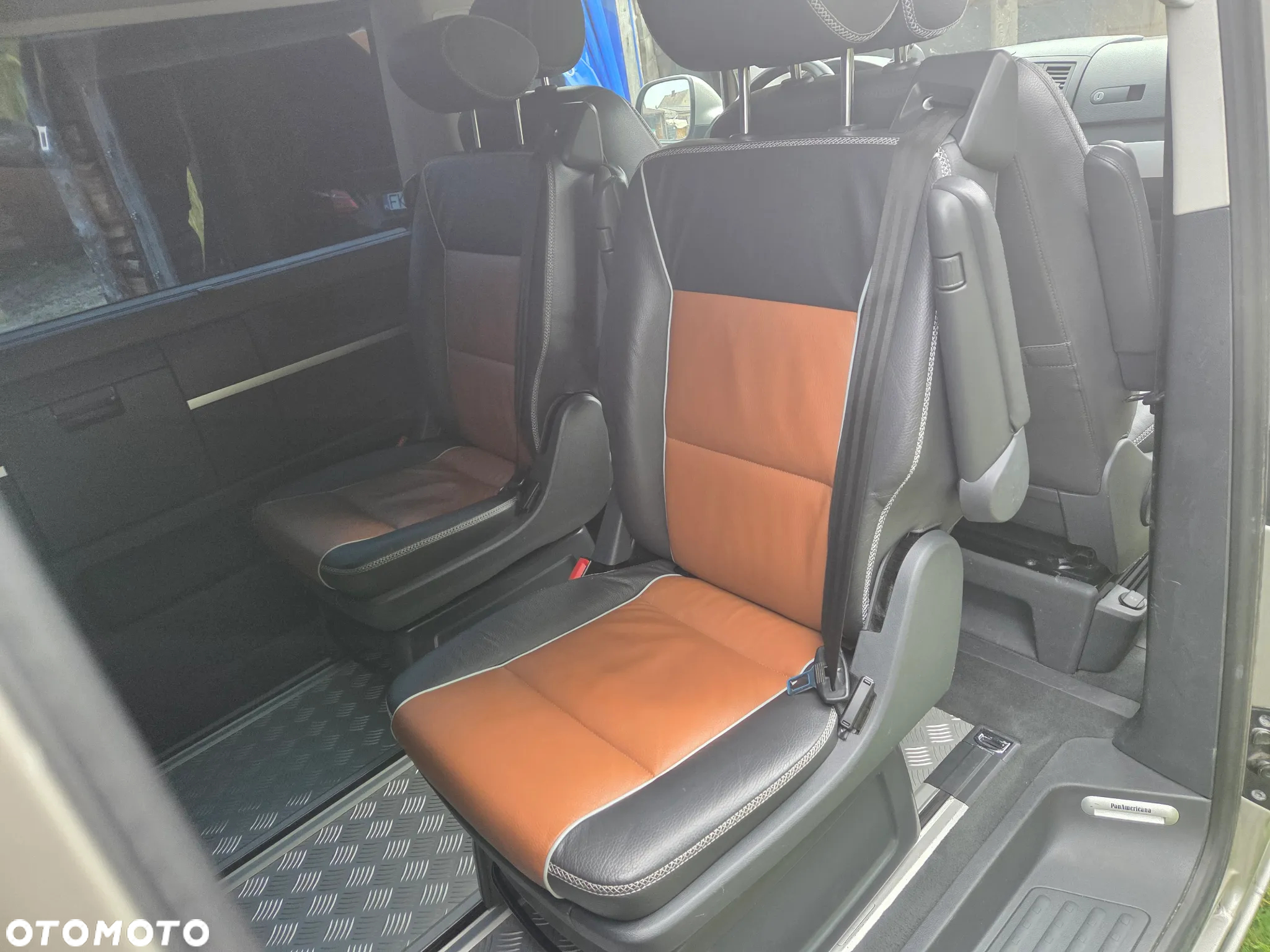 Volkswagen Multivan TDI L1 Highline 4Motion - 24